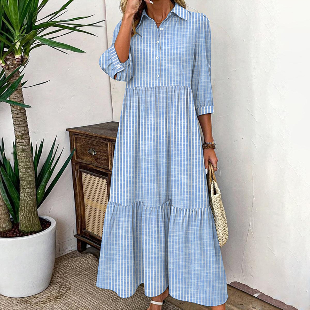 Luftiges, gestreiftes Maxikleid mit 3/4-Ärmeln