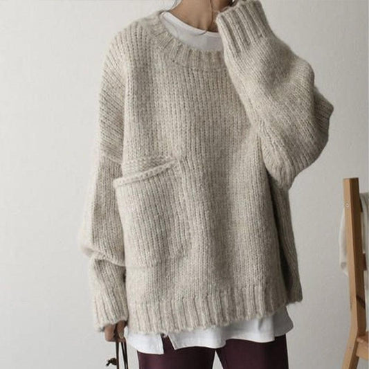 Übergroßer elfenbeinfarbener Pullover mit Vordertasche