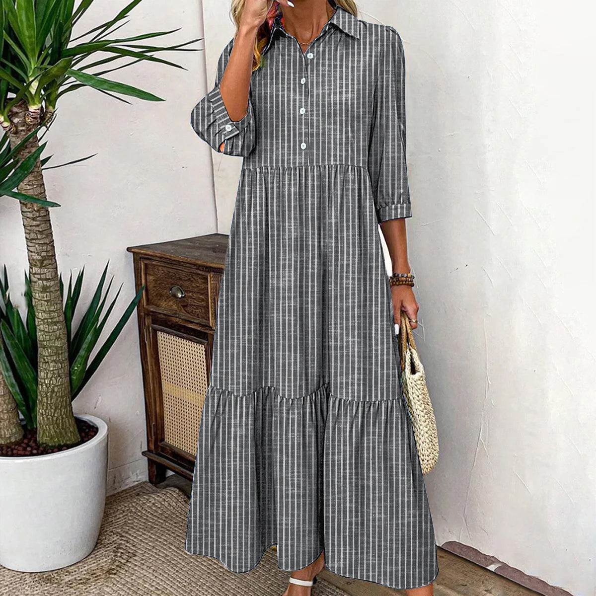 Luftiges, gestreiftes Maxikleid mit 3/4-Ärmeln