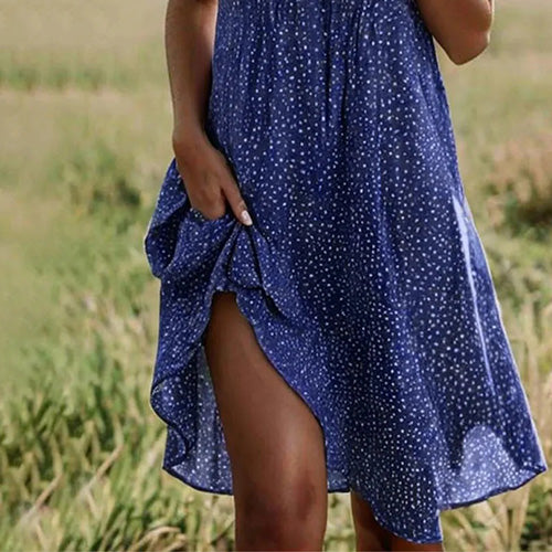 Verträumtes blaues, kurzärmeliges Midikleid